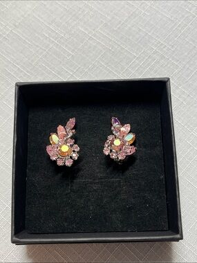 Vintage Pink Crystal Floral CLIP ON  Earrings. UNBRANDED